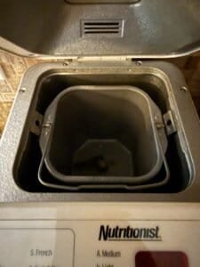 bread machine open