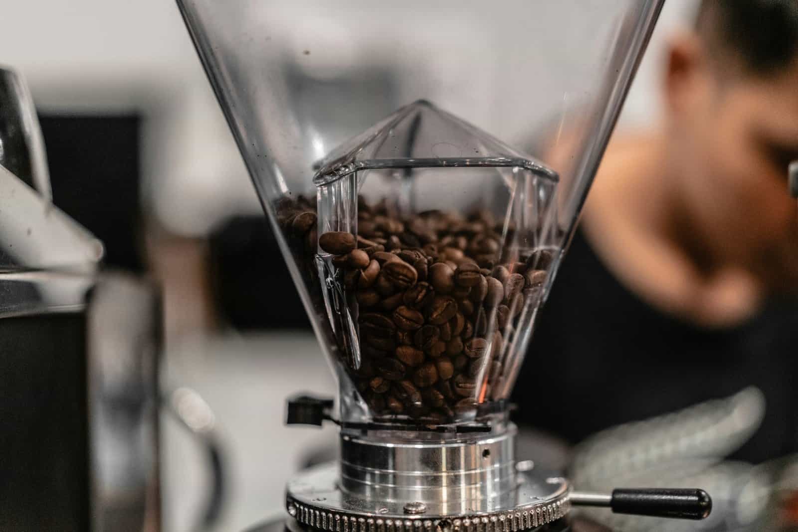 Conical vs Flat Burr Grinder: Which Grinds Better Coffee?