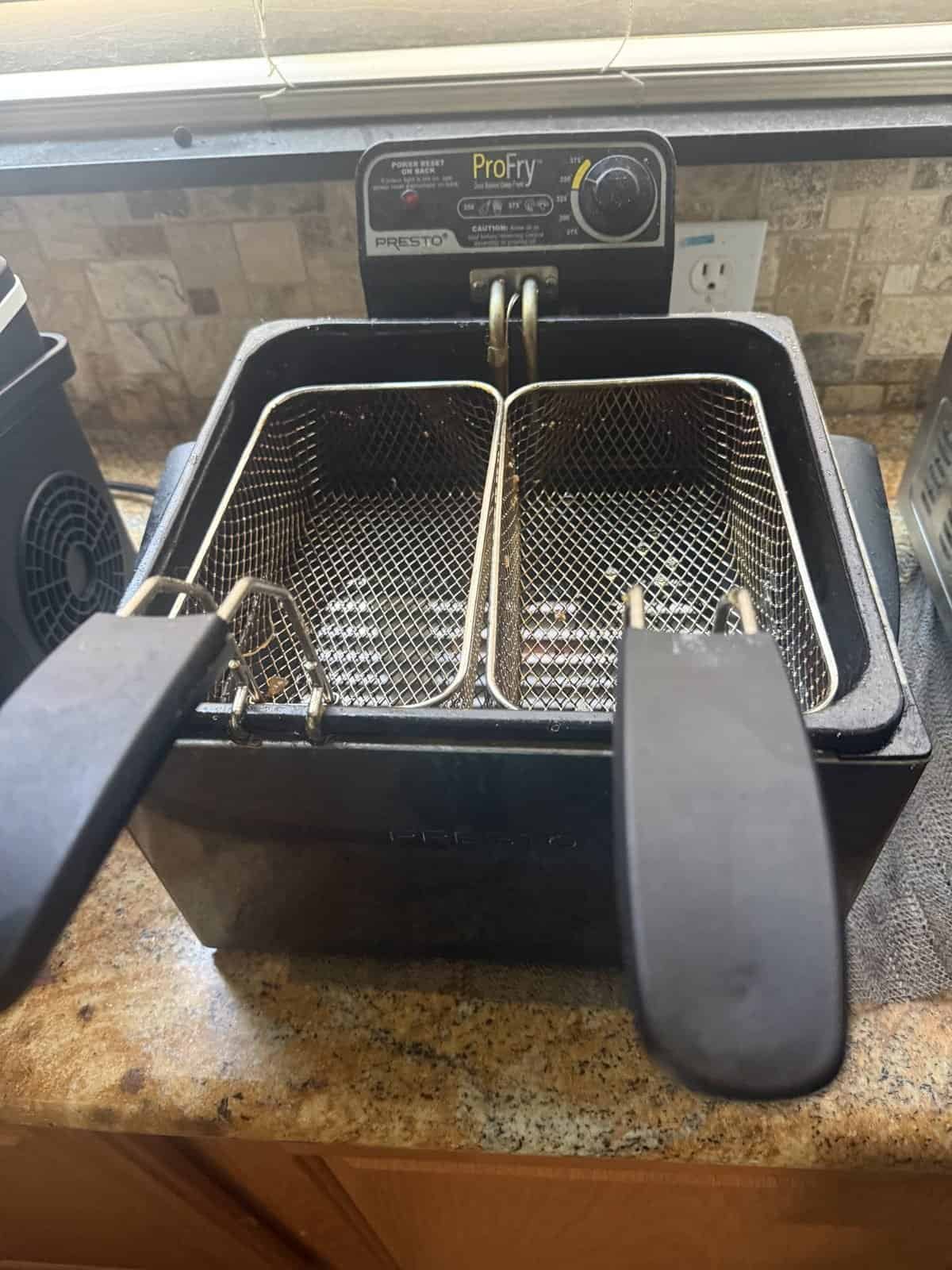 Best Deep Fryers in 2026: Real Crunch at Home, Without the Mess 
