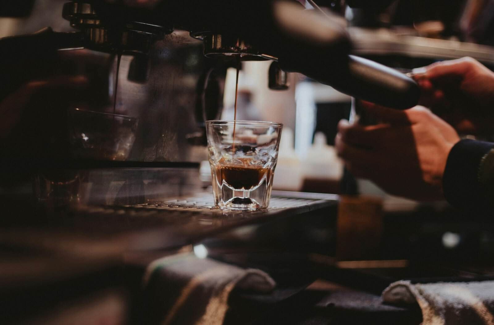 How to Choose the Right Espresso Machine Without Overspending