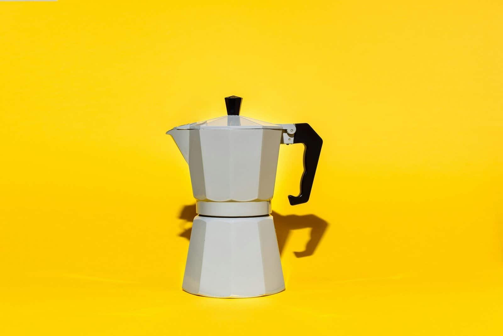 How to Descale Coffee Maker: A Guide to Restoring Brewing Efficiency