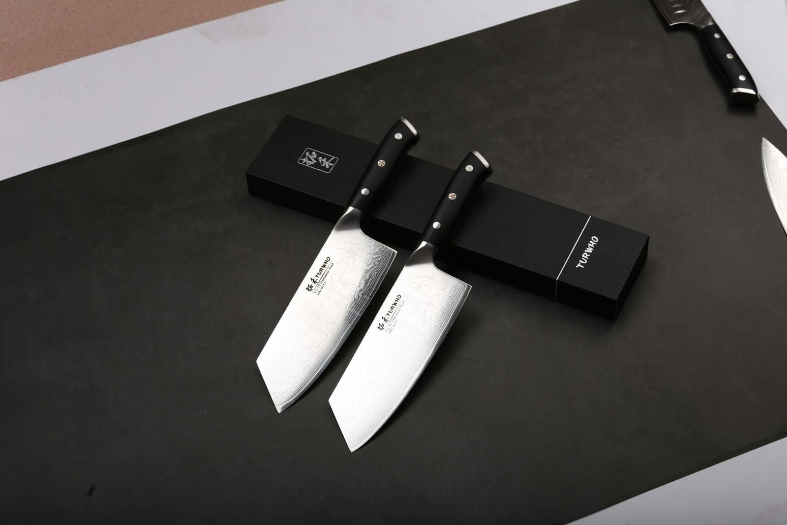 Chef Knife vs Santoku: Which All-Purpose Knife Is Right for You