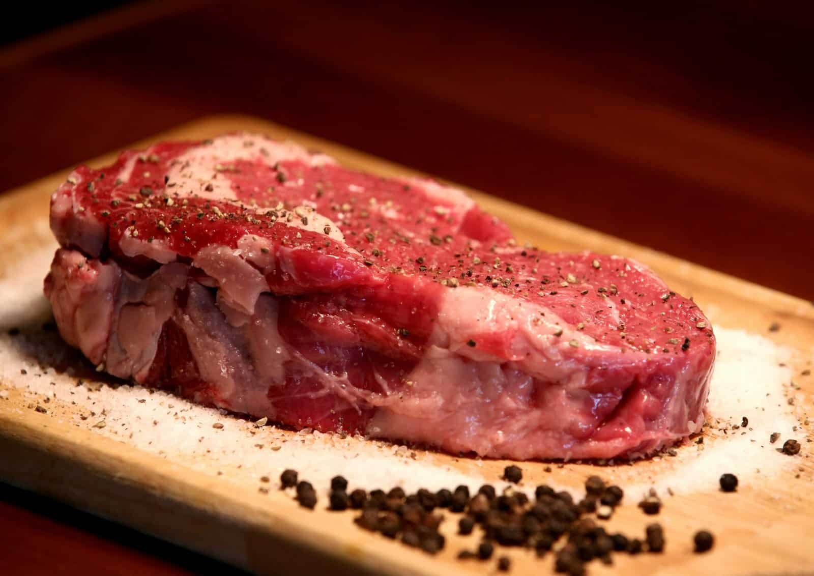 Why Meat Needs to Rest After Cooking