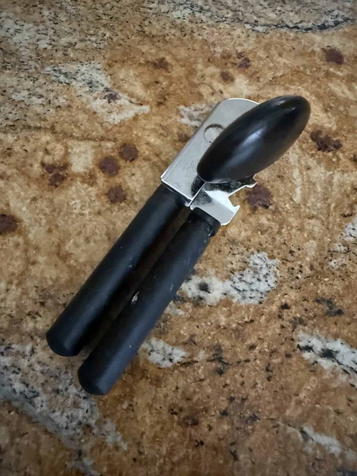 Best Manual Can Openers in 2026: Sturdy, Easy-Turning Picks That Last