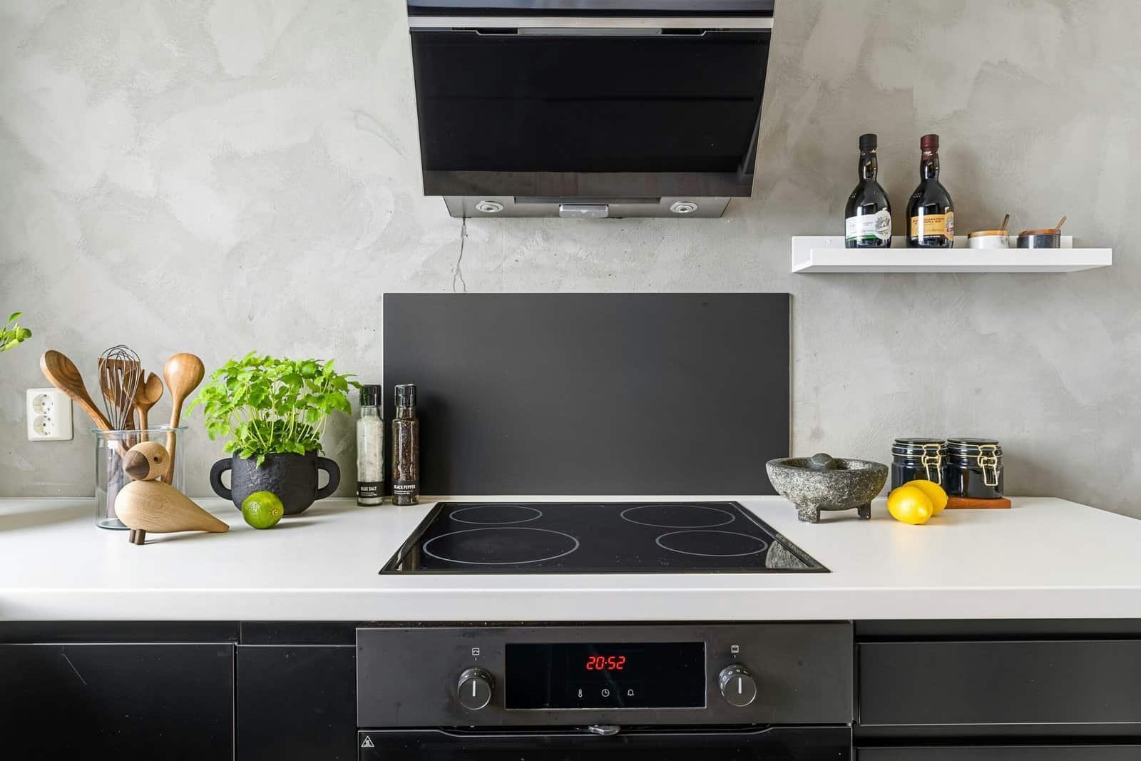 Best Cookware for Glass Top Stoves in 2026: Flat, Smooth Picks That Won’t Scratch