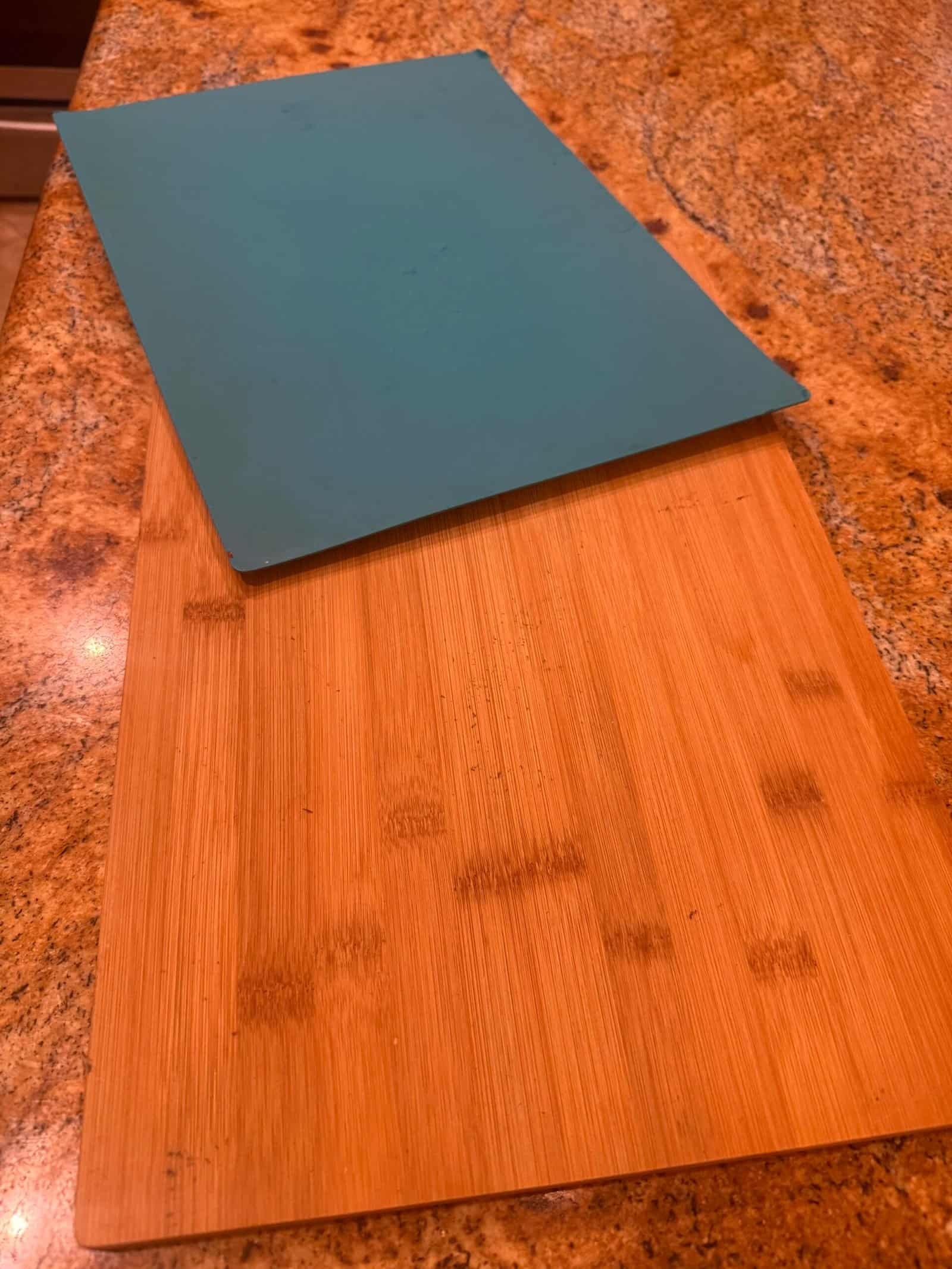 How to Keep a Cutting Board From Sliding
