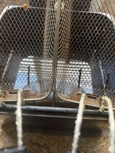 a dual basket for deep fryer