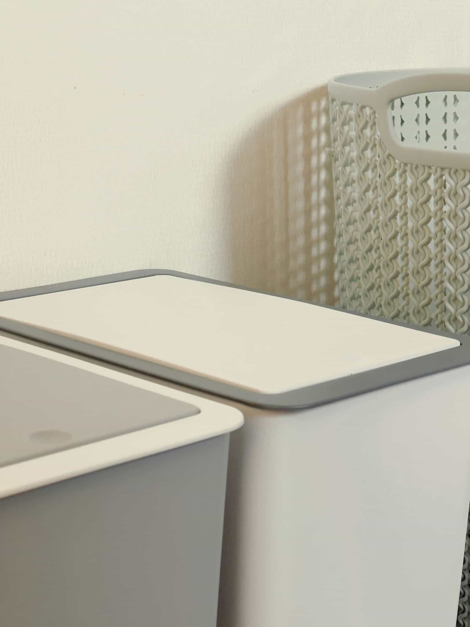 Best Laundry Sorters for Small Apartments in 2026: Bag Count, Footprint, and Getting It Downstairs