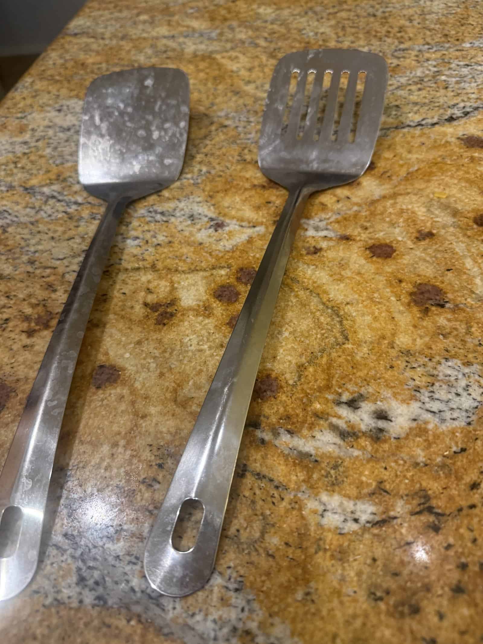 Best Metal Spatulas and Turners in 2026: Edge Thickness Decides Everything