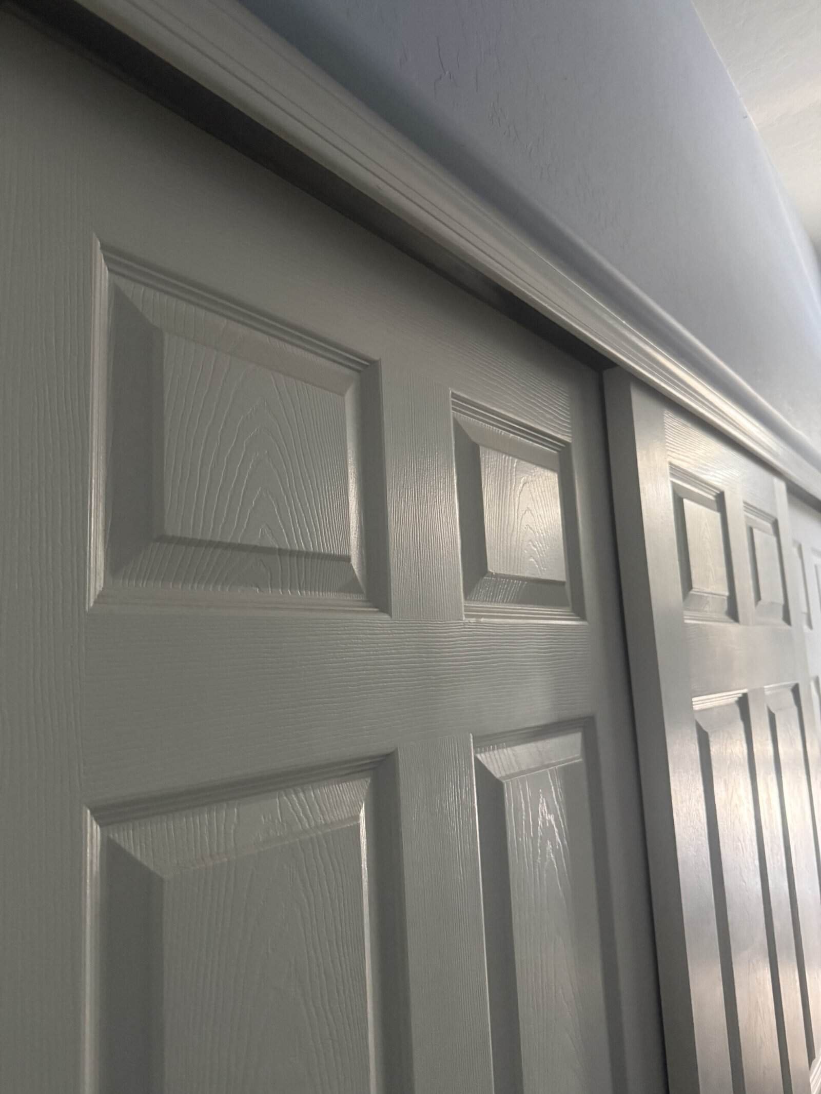 Bifold vs Sliding Closet Doors: Access, Floor Clearance, and Which One Sticks
