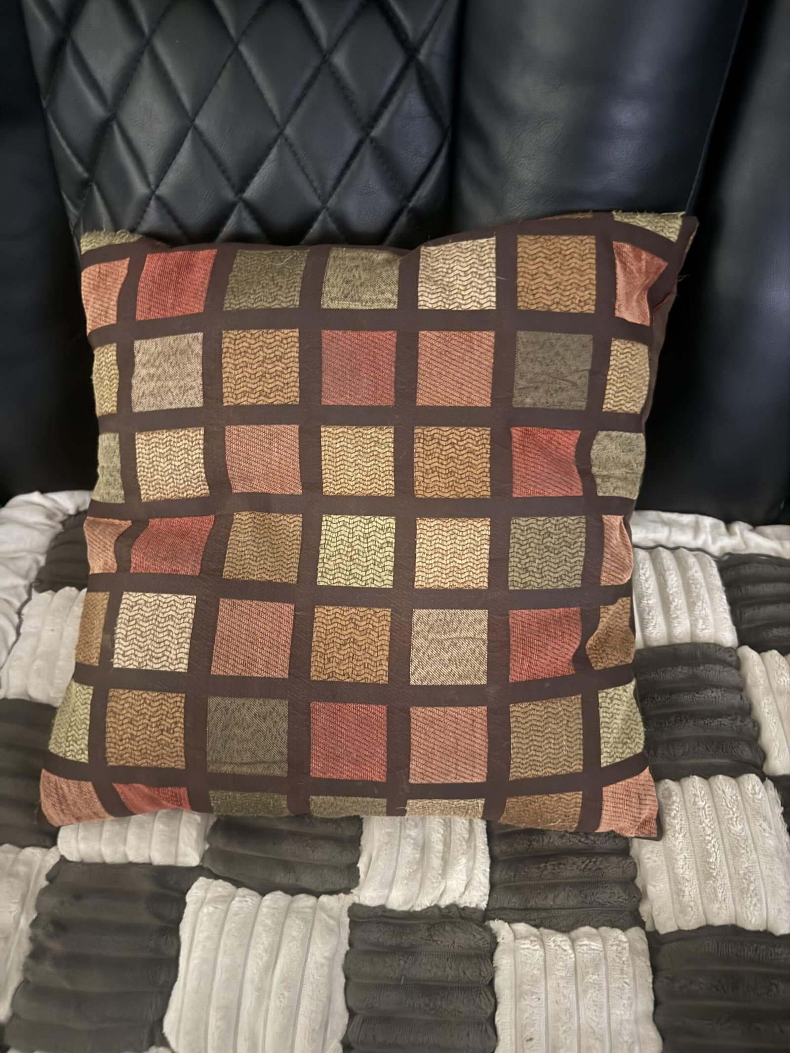 Best Throw Pillows for Couch in 2026: Next Step Comfort in Home