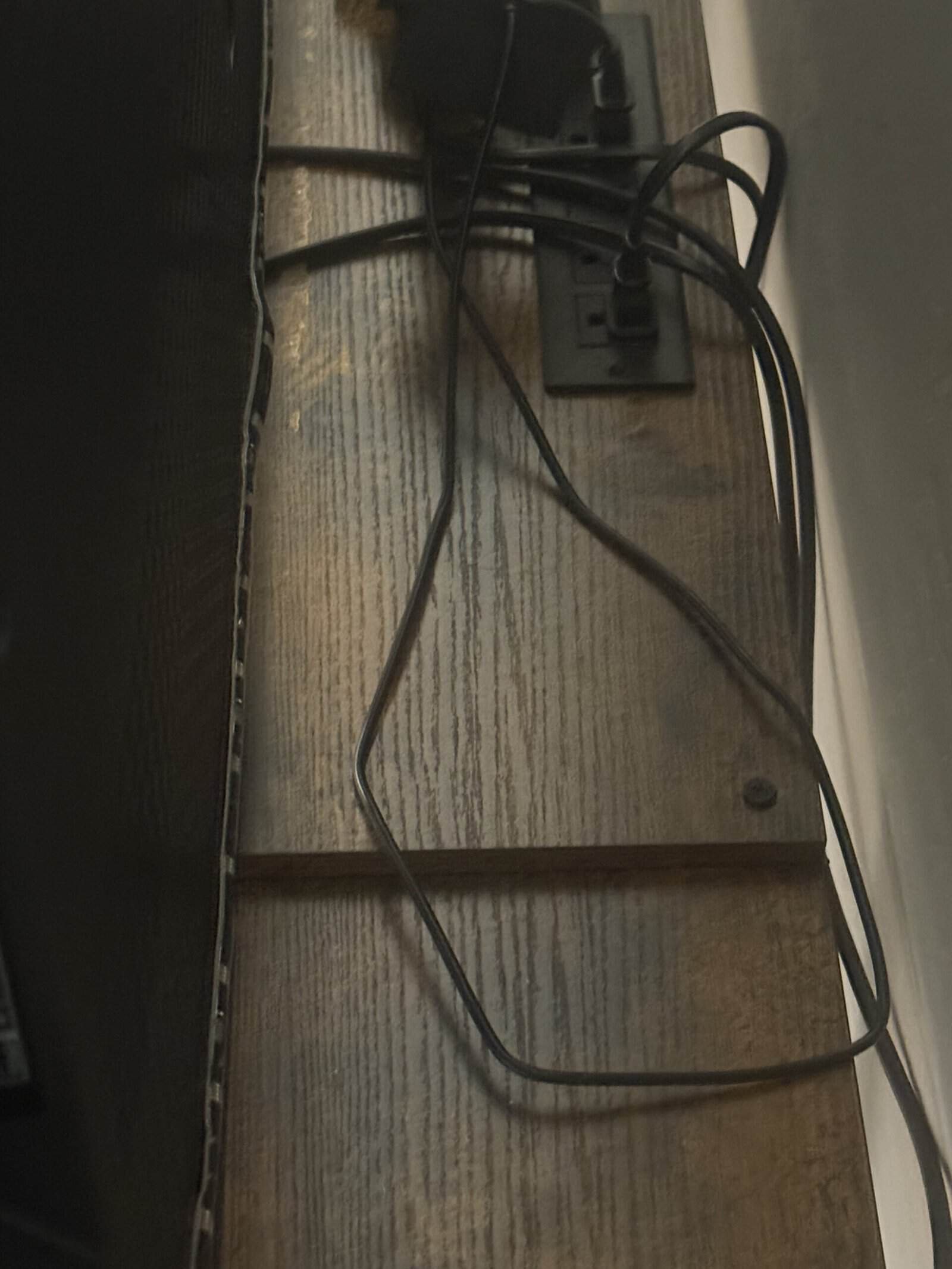 How to Manage Cables on an Open-Shelf TV Stand: What Actually Helps When There Is No Back Panel to Hide Behind