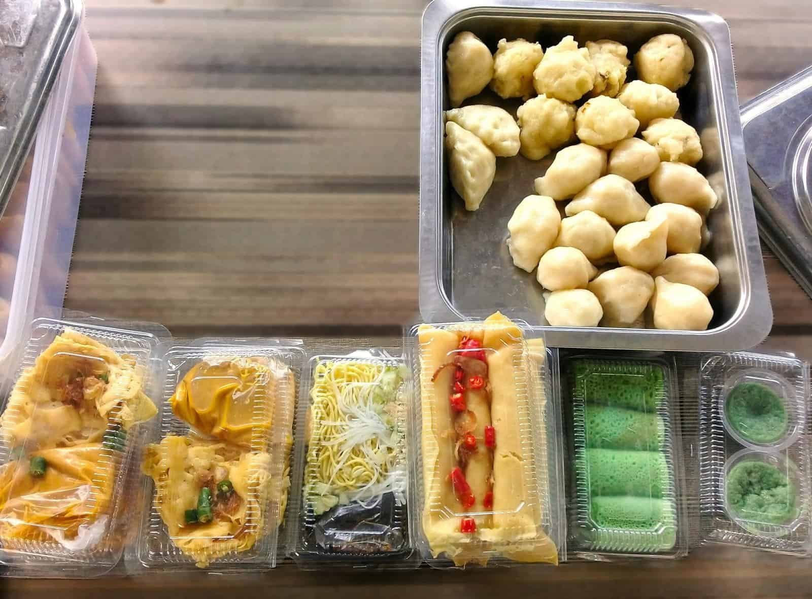Can You Put Hot Food in the Freezer: Cooling First, Neighboring Food, and Shallow Containers