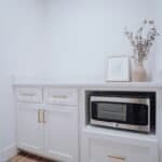 Can You Put Metal in a Microwave: What Sparks and What Does Not