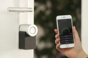 smart lock on phone