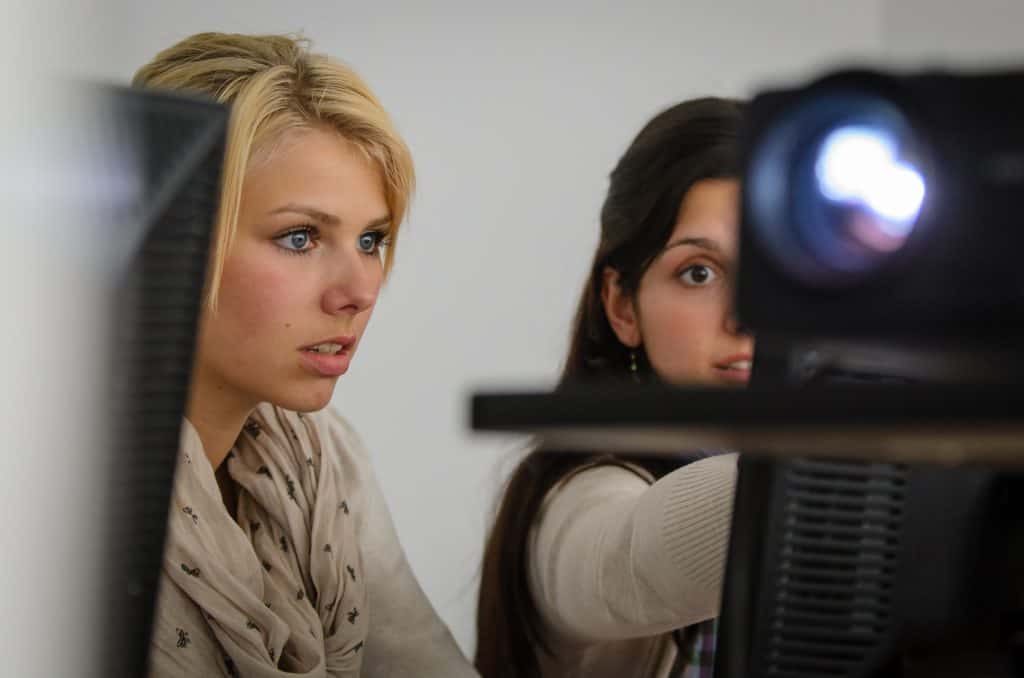 EDV Kurs, Coaching, Personalentwicklung, Kommunikationstraining, und Sprachkurse