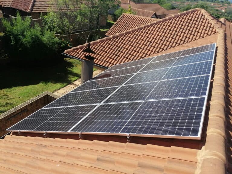 How Long Do Solar Panels Last?: Lifespan Broken Down For You