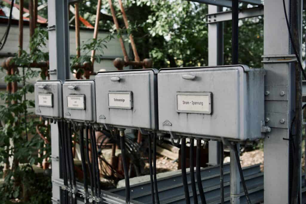 How to Build an Off Grid Load List: A Step by Step Method for Sizing Any Solar System