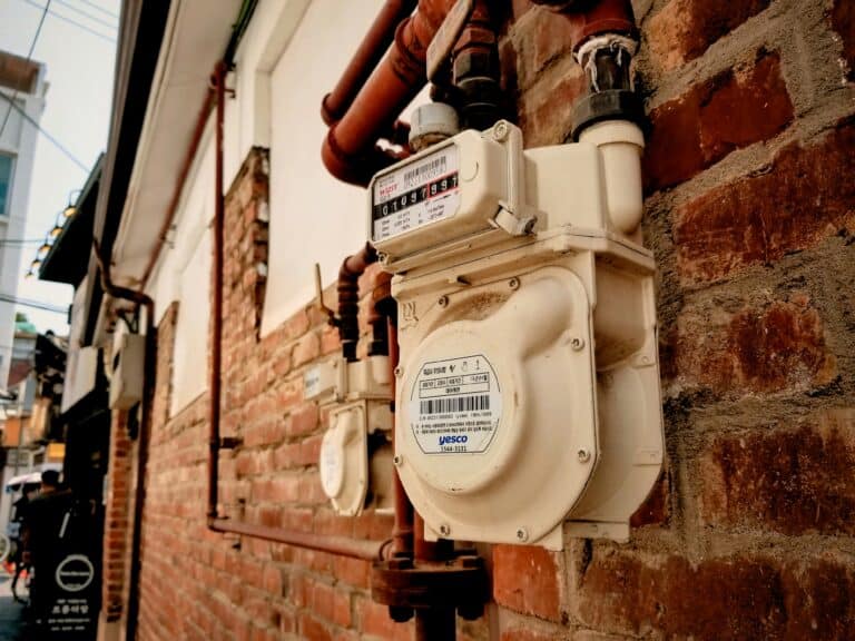 How Does Net Metering Work: Credits, Export Rates, and Why It Varies