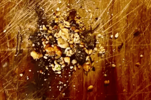 Mixed seasonings and salts for enhancing everyday food flavor.