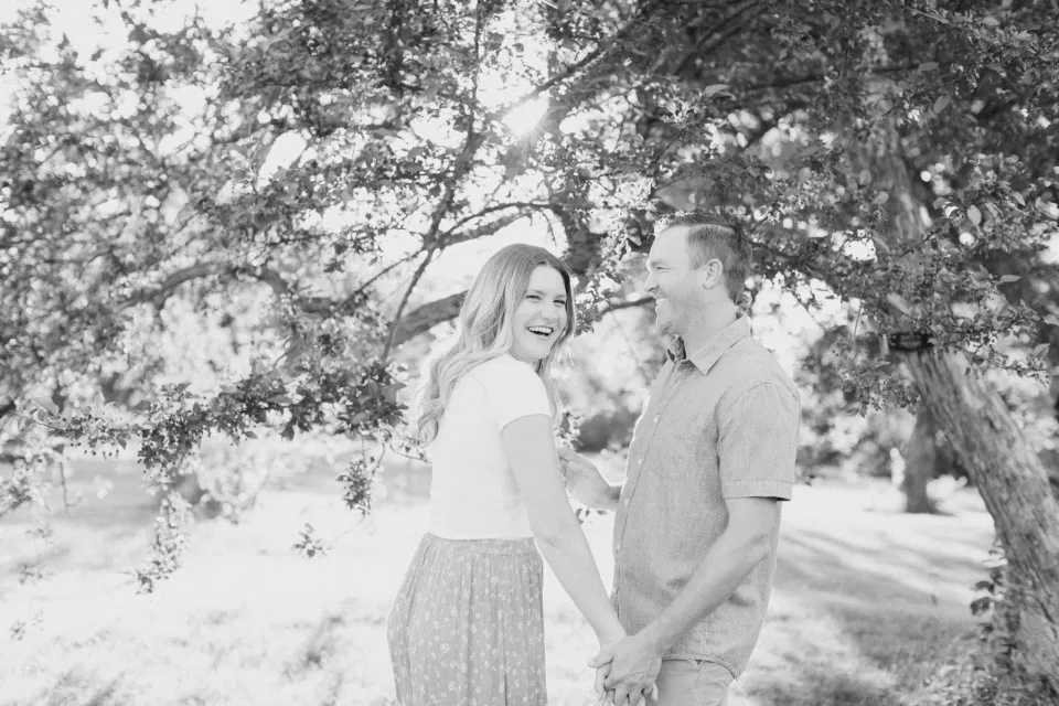 Sunset - Neutral Blue/White/Grey Engagement Session Outfit Inspiration -
Grey Loft Studio - Ottawa Engagement Session - Dominion Arboretum -
-Wedding Photographer Ottawa - Wedding Photo Ottawa - Ottawa Wedding Videographer - Ottawa Wedding Photography & Videography - Ottawa Photo Studio
