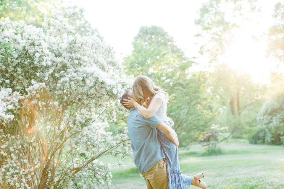 Sunset - Neutral Blue/White/Grey Engagement Session Outfit Inspiration -
Grey Loft Studio - Ottawa Engagement Session - Dominion Arboretum -
-Wedding Photographer Ottawa - Wedding Photo Ottawa - Ottawa Wedding Videographer - Ottawa Wedding Photography & Videography - Ottawa Photo Studio