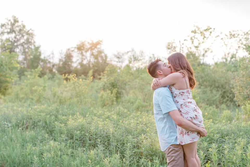 Ideas for what to wear for Engagement Photography, Modern Engagement Session Inspiration Wardrobe Ideas. Unsure of what to wear for your engagement photos, we've got you! Romantic white with Pink Flower dress for Spring Engagement in Ottawa. Grey Loft Studio is Ottawa's Wedding and Engagement Photographer for Real couples, showcasing photos that are modern, bright, and fun.