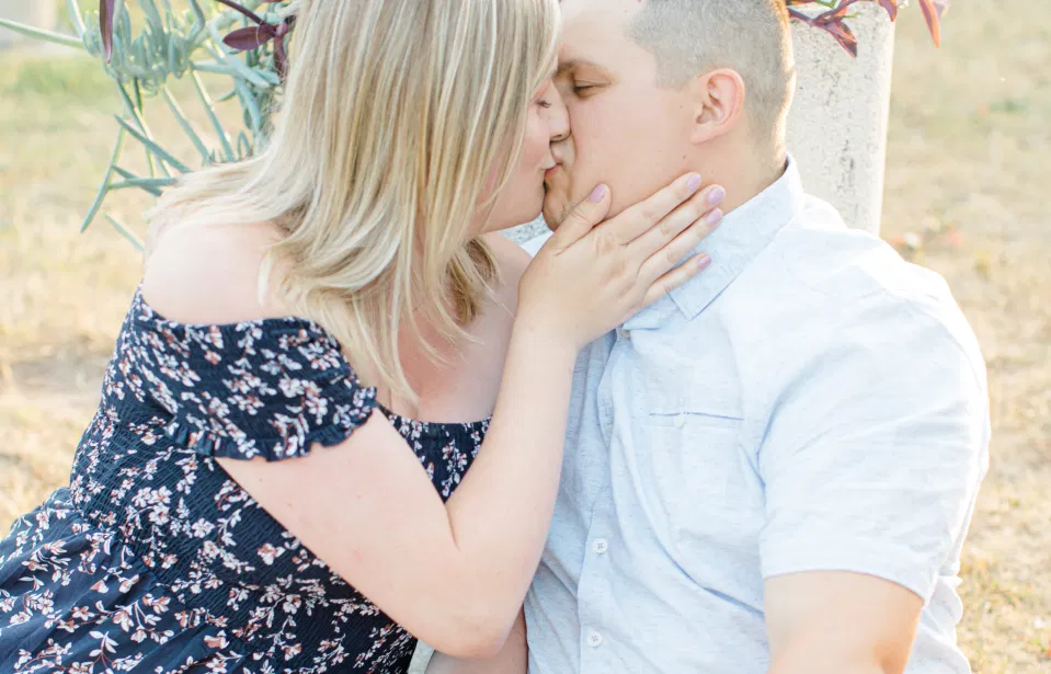 Summer Engagement Session inspiration - Neutrals, Blues, Flowy Dress - Floral Print Navy - Grey Loft Studio - Ottawa Wedding Photographer - Wedding Videographer - Fun, Natural, Bright Photo Video Team. - Photographe - Greyloft - Ottawa Engagement Pictures