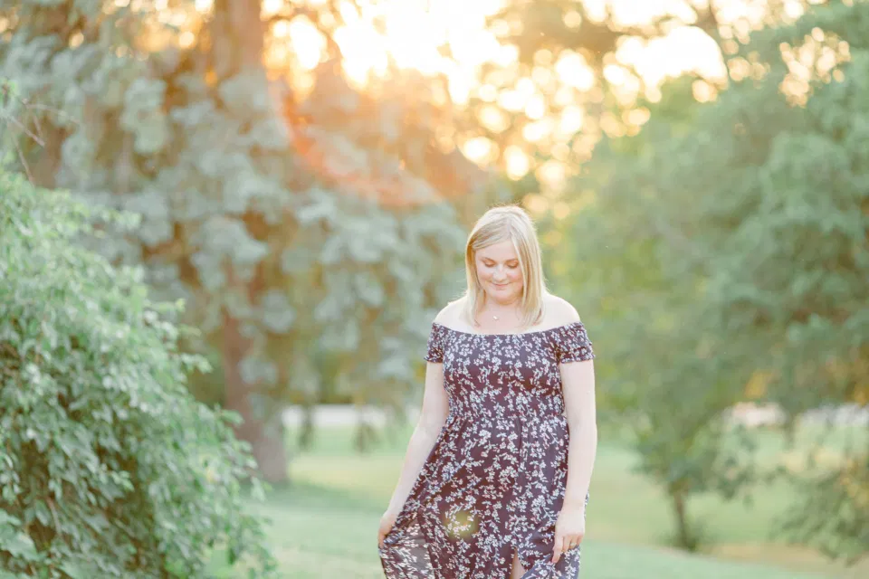 Natural Posing for Real Couples - Summer Engagement Session inspiration - Neutrals, Blues, Flowy Dress - Floral Print Navy - Grey Loft Studio - Ottawa Wedding Photographer - Wedding Videographer - Fun, Natural, Bright Photo Video Team. - Photographe - Greyloft - Ottawa Engagement Pictures