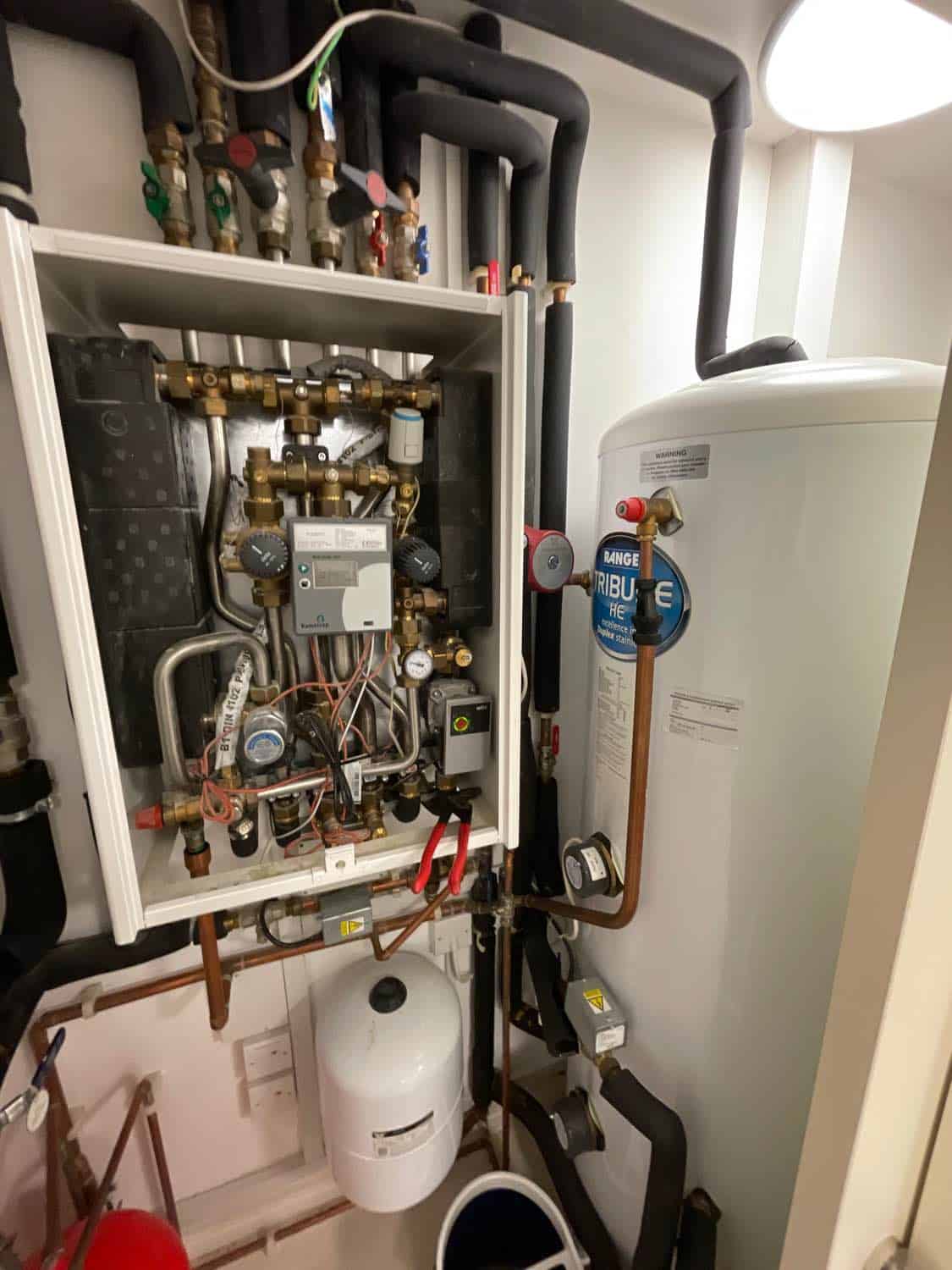 Cylinder and HIU servicing in London