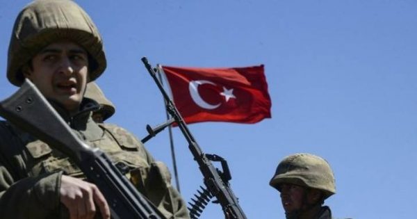 38_ezer_rabot_engednek_ki_a_torok_bortonokbol-600x315-crop