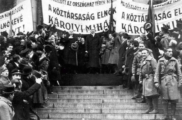 Károlyi Mihály, a Népköztársaság elnöke (index.hu)