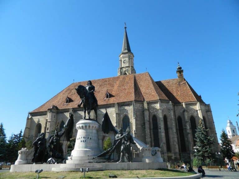 Mátyás király szoborcsoportot