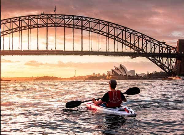 Kayaking during Splendour's family-friendly day tour – Splendour Tailored Tours
