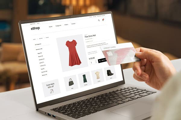 e-commerce stores are businesses that run themselves