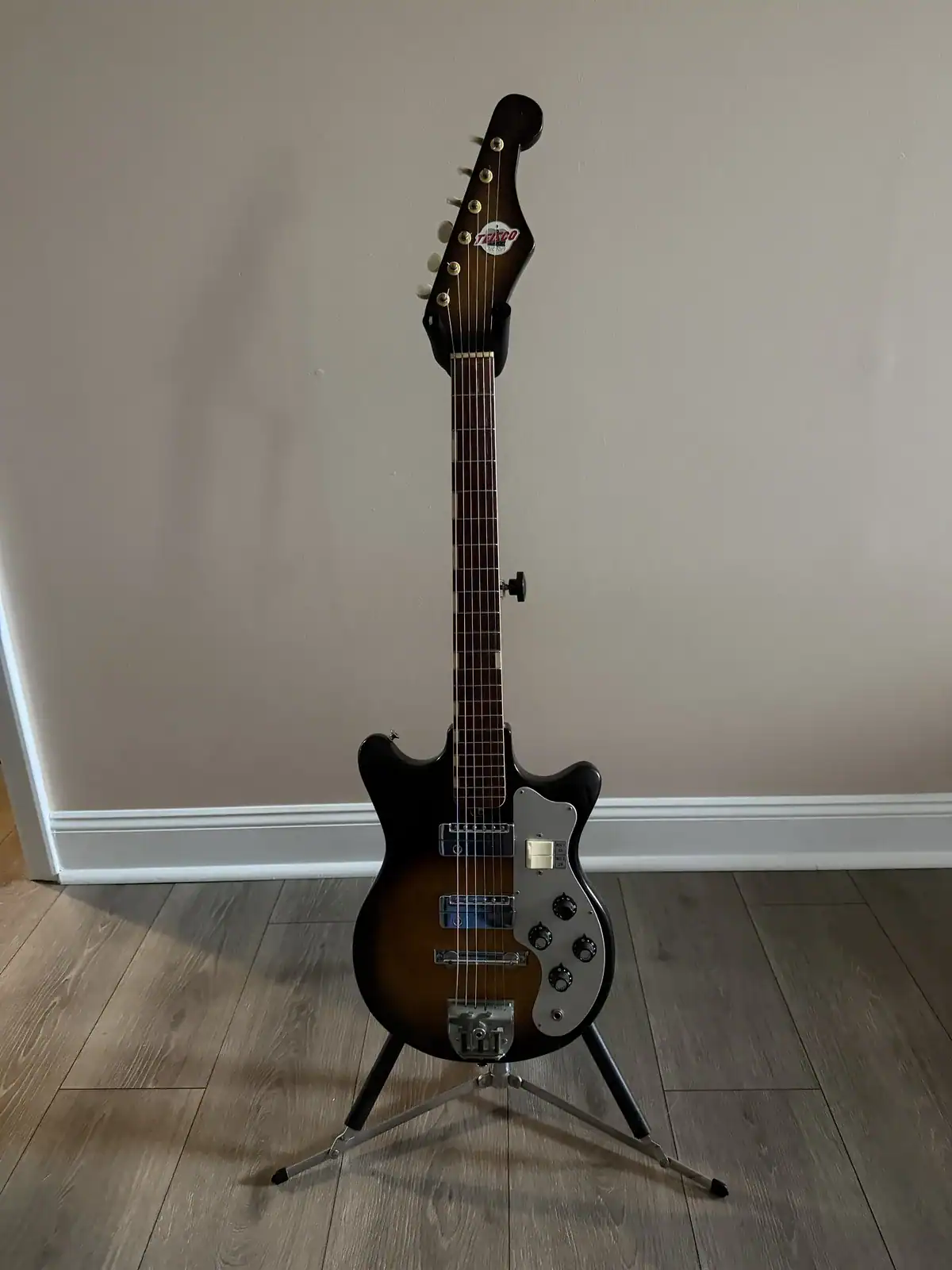 1960s Vintage Teisco Del Rey, photography to come