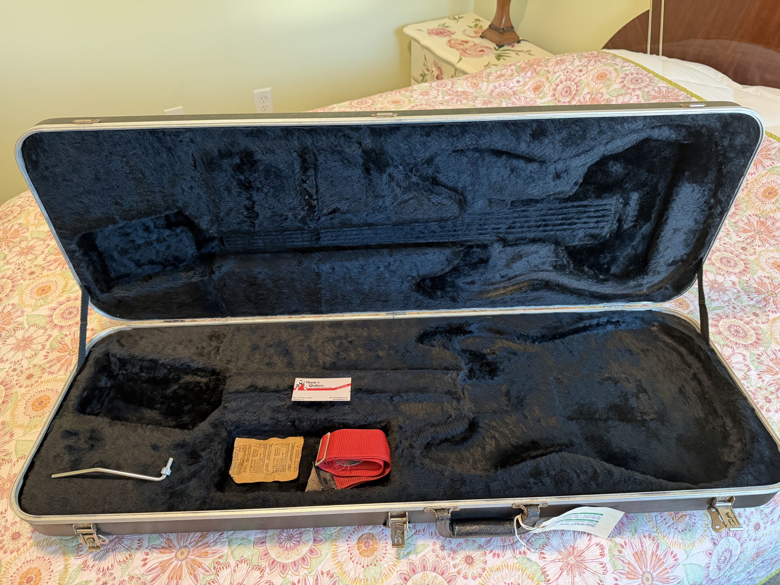 1993 Fender Stratocaster W/OHSC, additional view