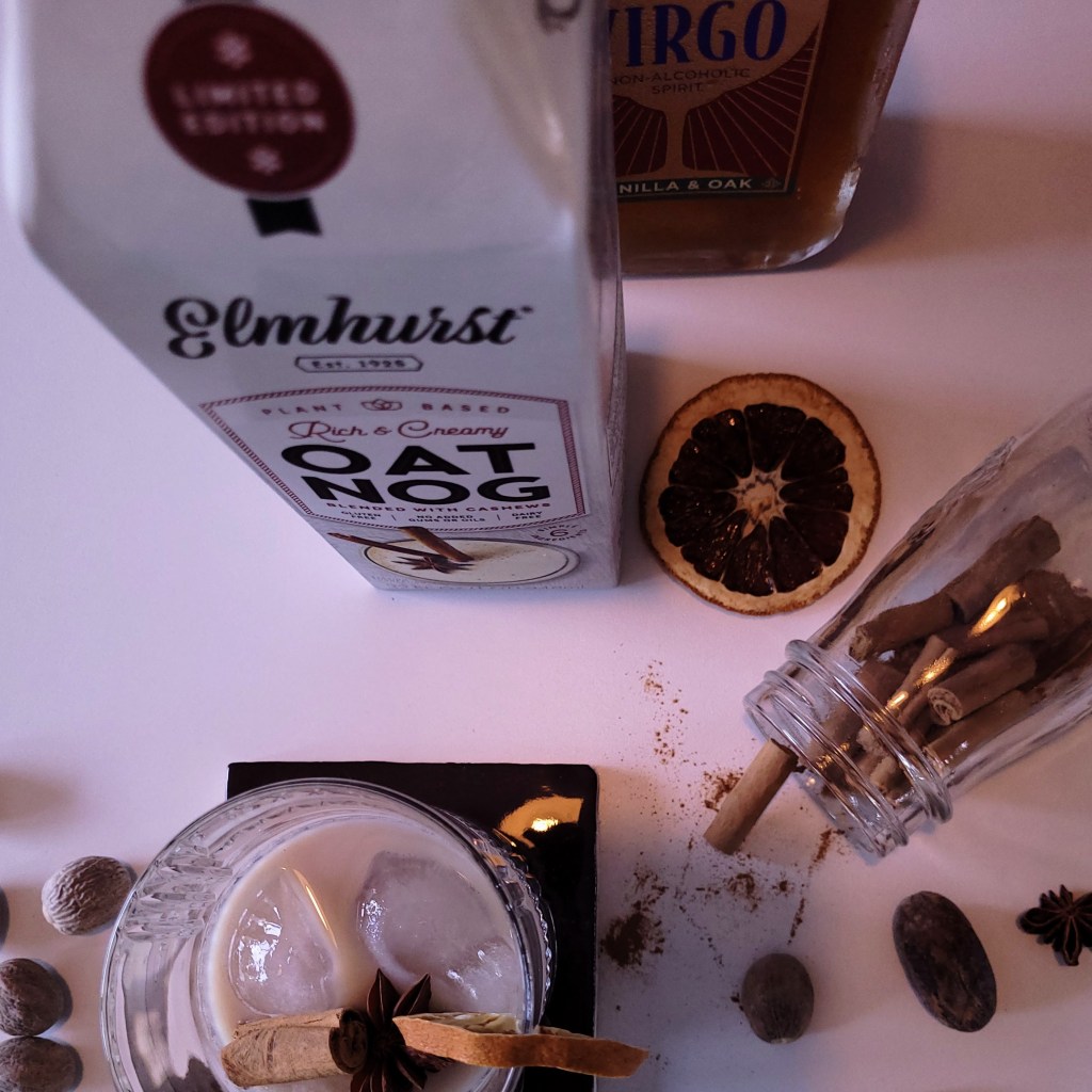 Vegan mocktail met eggnog van Elmhurst - OatNog