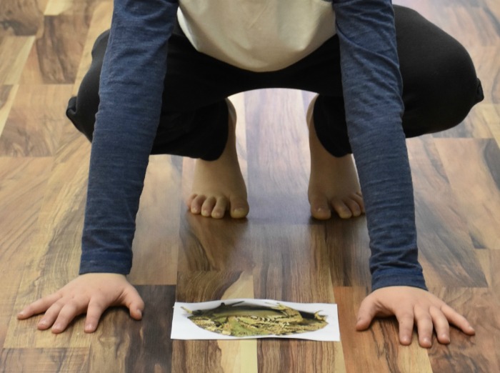 The Inspired Treehouse - Physical games for kids are a great way to get little ones engaged in their learning!  This whole-body movement game is perfect for kids of all ages.