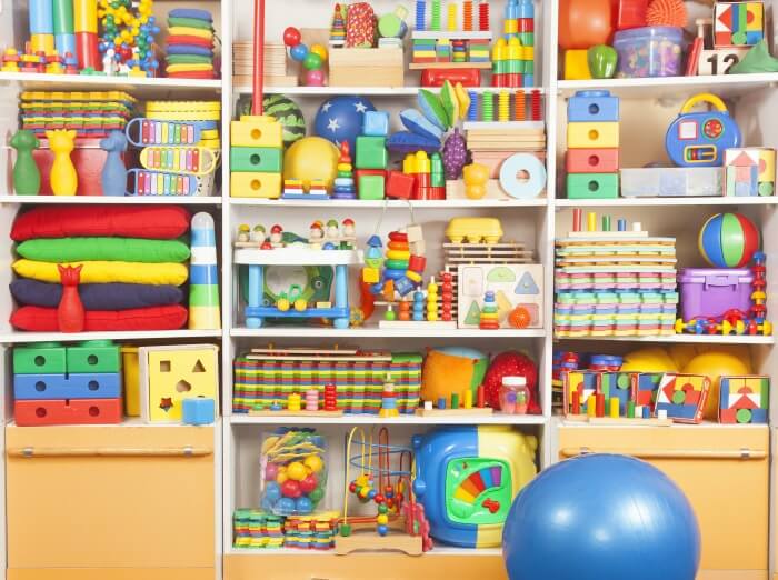 The Inspired Treehouse - Whether you’re a school based therapist or you work in another setting, these ideas are great for keeping therapy materials and equipment neat and organized all year long!