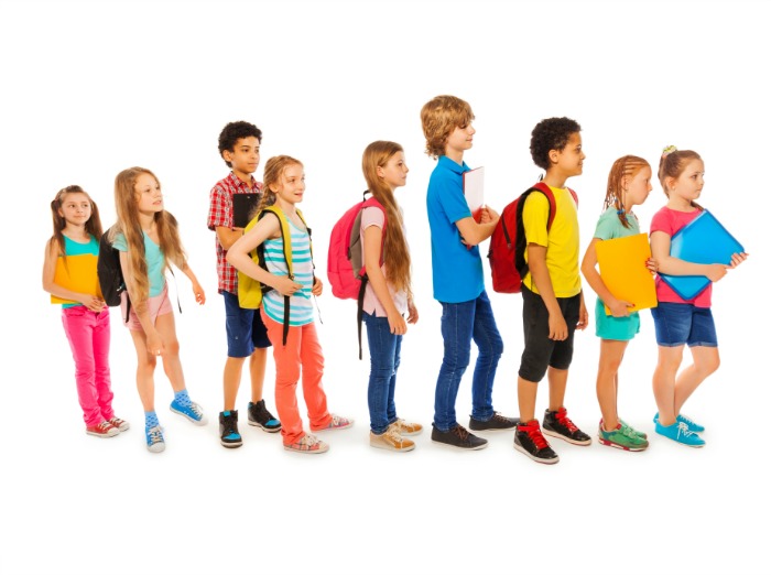 The Inspired Treehouse - Waiting time doesn’t have to be wasted time! Try these 10 Printable Hallway Games and you’ll use wait time to build motor and self-regulation skills!