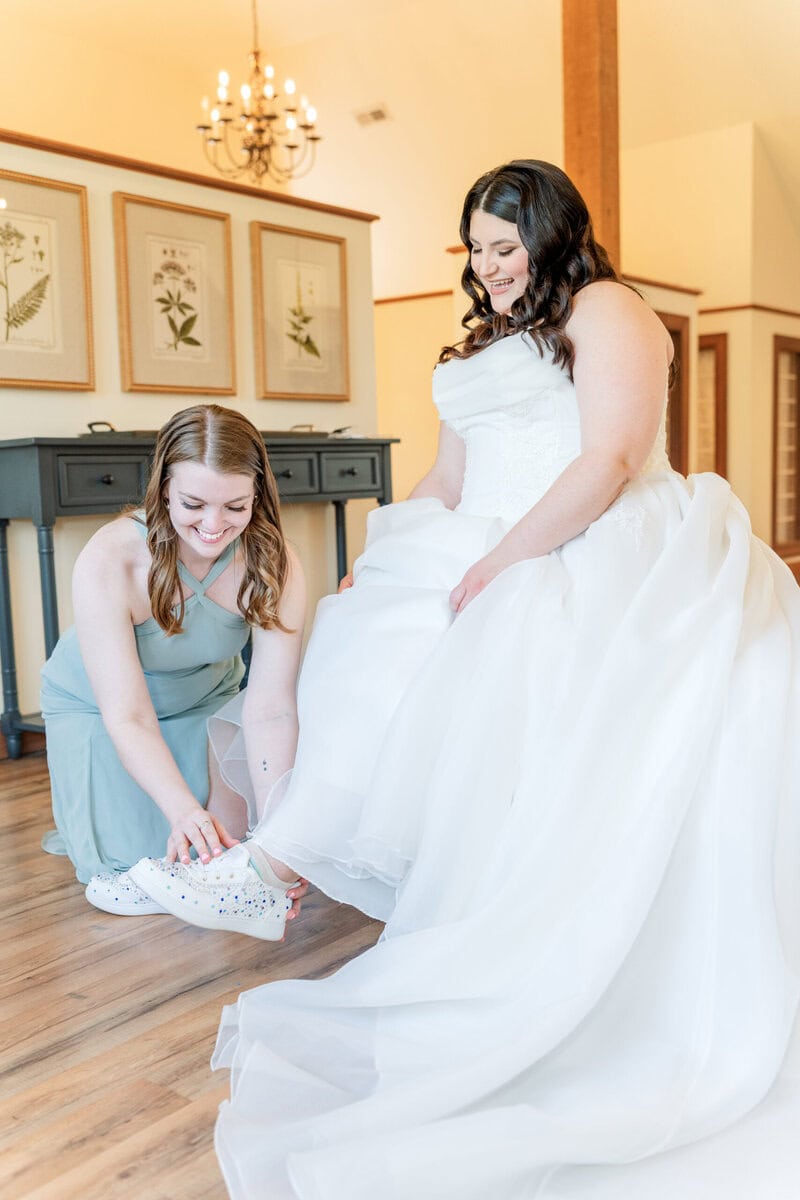 Bride in fitted bodice and full tulle skirt at 1903 Victorian estate Charlotte NC