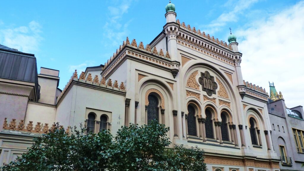 VisitPragueNow(10)
