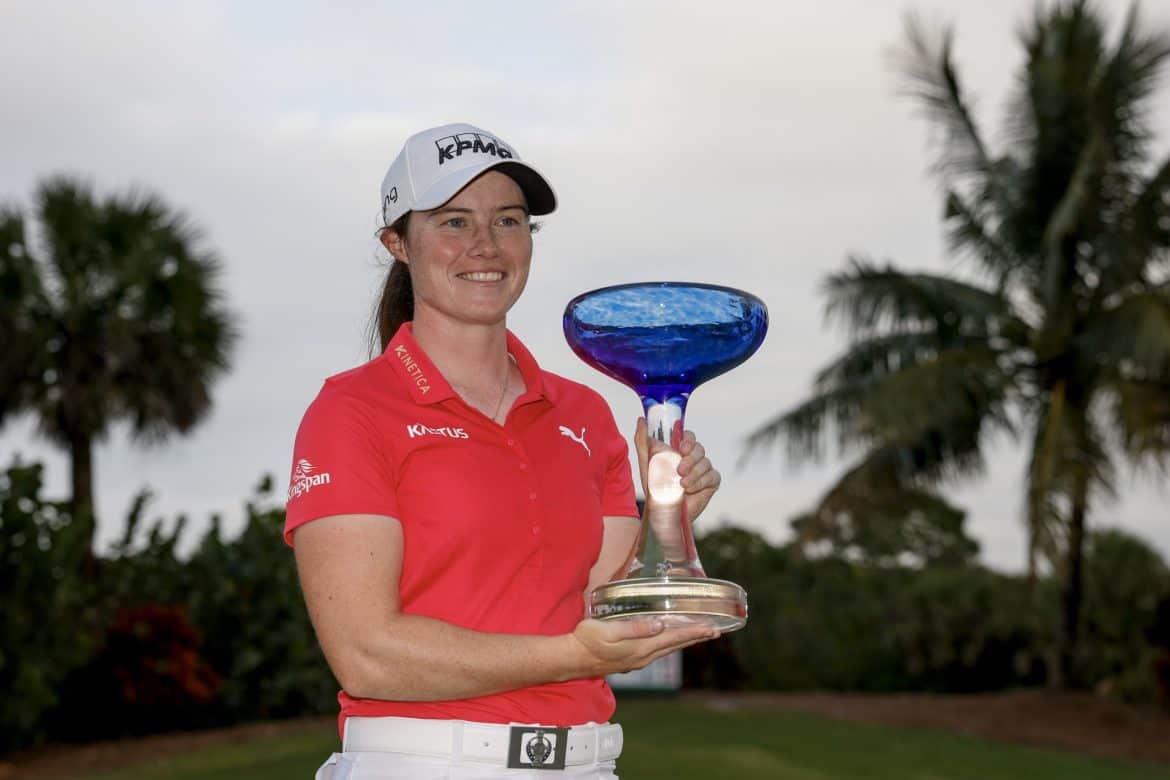 Leona Maguire with trophy