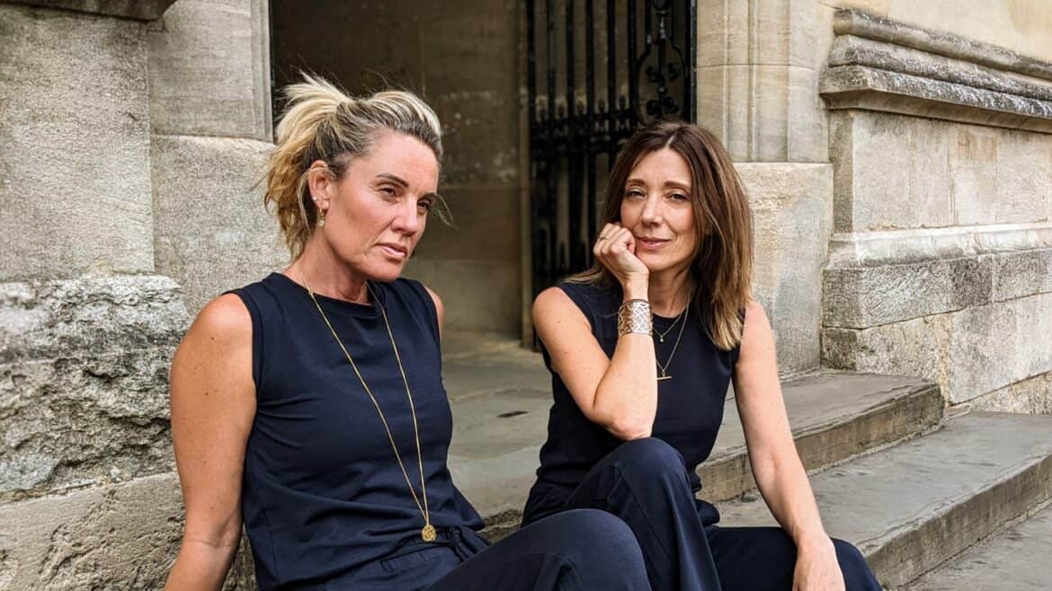 Weartwo - the perfect multi-tasking garments