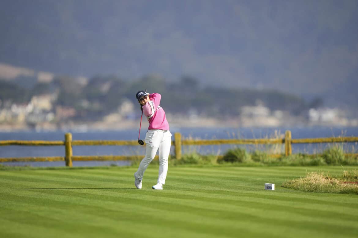 Nasa Hataoka tees off on the 18th hole during the third round of the 2023 U.S. Women's Open at Pebble Beach Golf Links in Pebble Beach, Calif. on Saturday, July 8, 2023. (Darren Carroll/USGA)