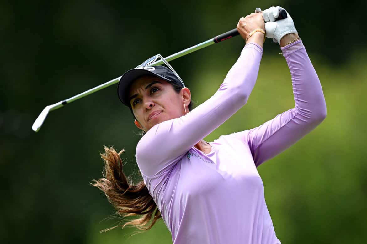 EVIAN-LES-BAINS, FRANCE - JULY 27: Paula Reto of South Africa plays her shot on the 8th hole during the first round of the Amundi Evian Championship at Evian Resort Golf Club on July 27, 2023 in Evian-les-Bains, France. (Photo by Stuart Franklin/Getty Images)