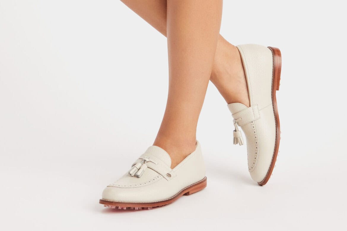 Slip on golf shoes