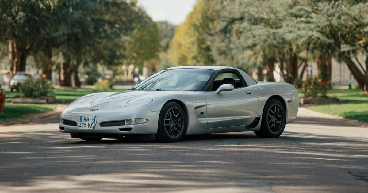 silver future classic corvette