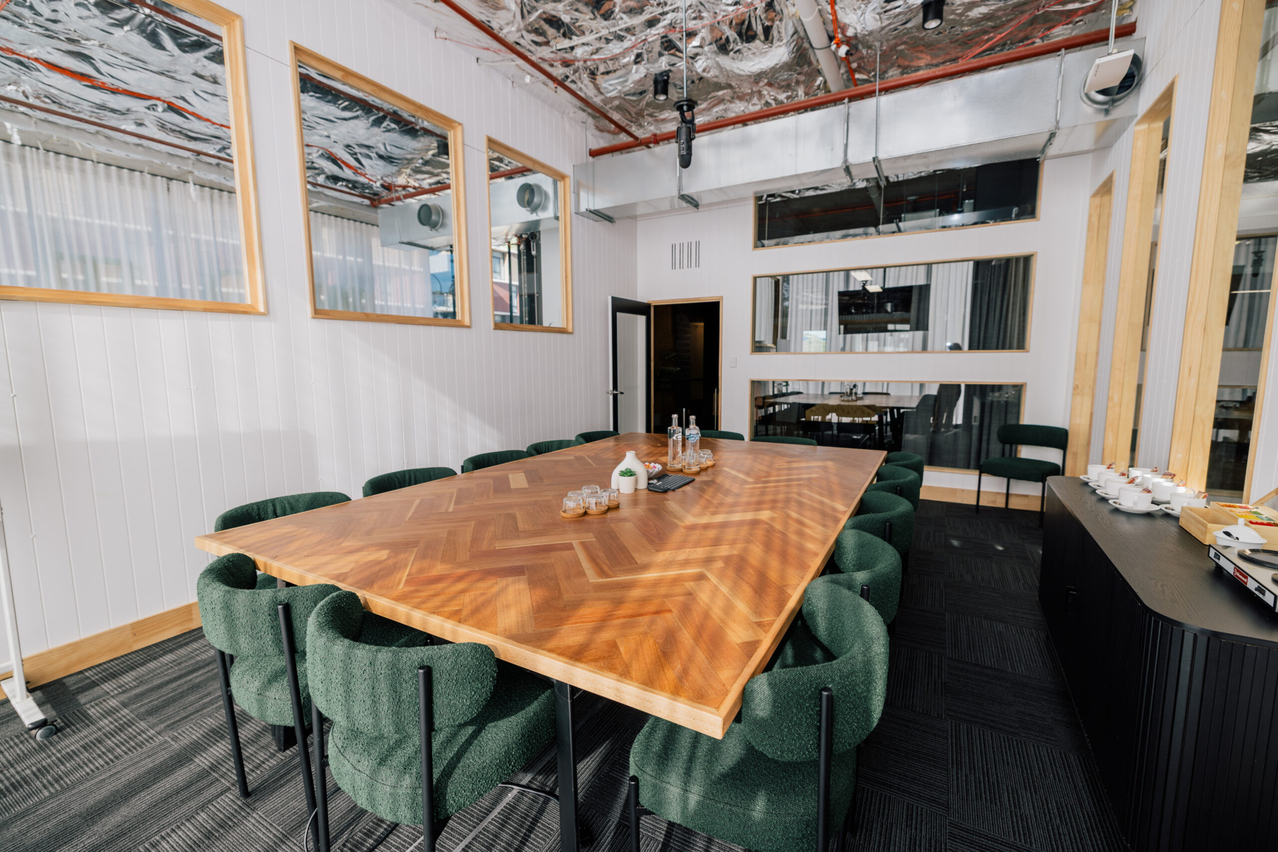 MEETING ROOM